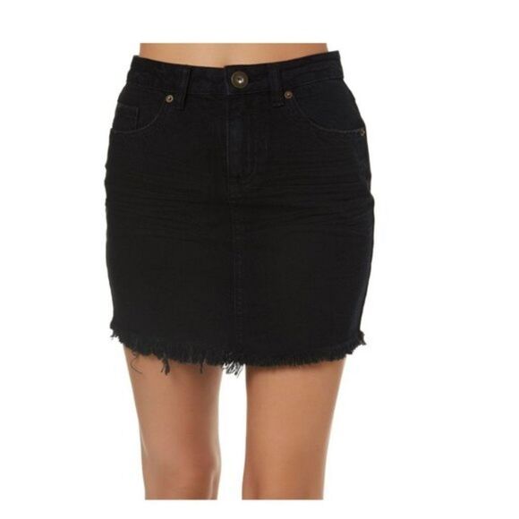 O'Neill Dresses & Skirts - O'Neill Black Jasmine Denim Skirt size 1